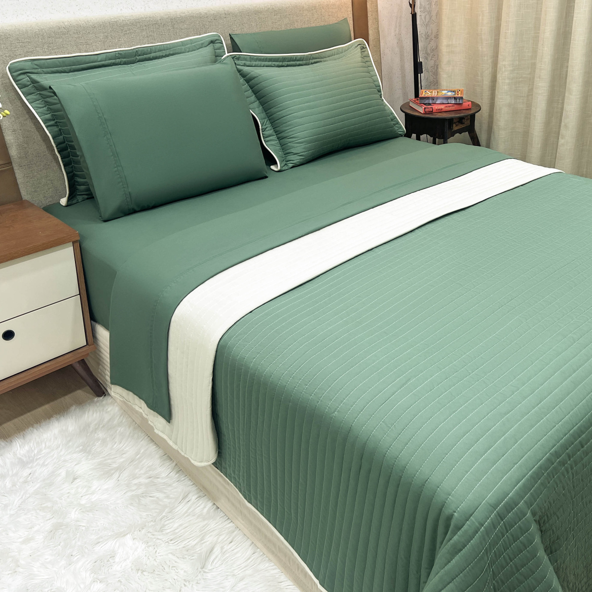 Cobre Leito King Percal 300 Fios Matelassê Costurado Dupla Face Dual 03 Peças - Esmeralda