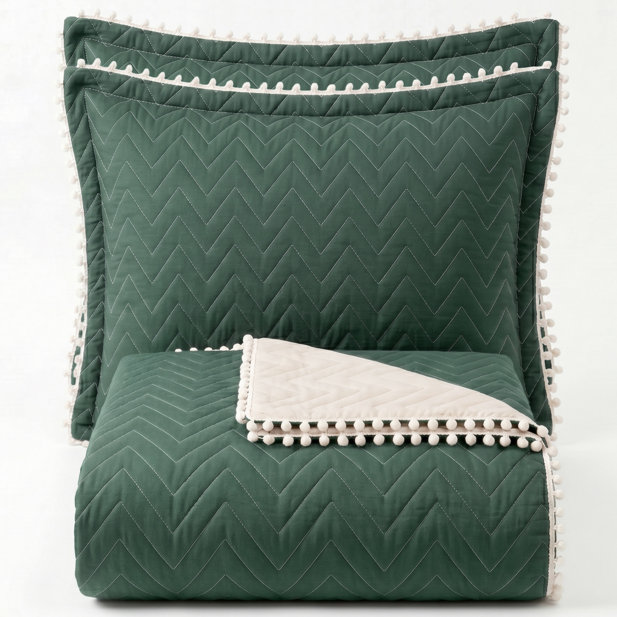 Colcha Queen Percal 300 Fios Matelassê Costurado Pompom 03 Peças - Esmeralda