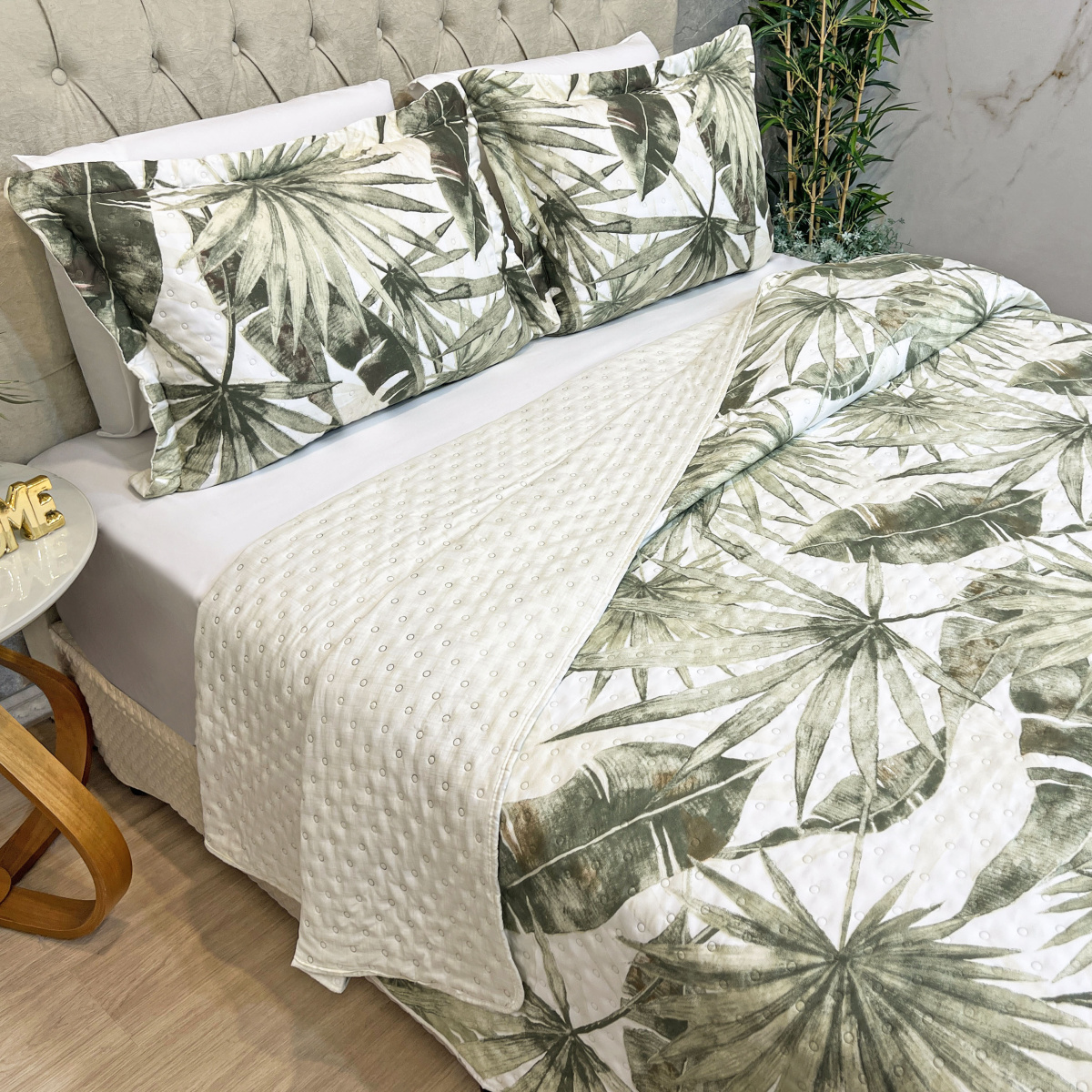 Cobre Leito Casal Padrão Percal 300 Fios Toque de Pluma Dupla Face Bold Print 03 Peças - Raphia Fendi