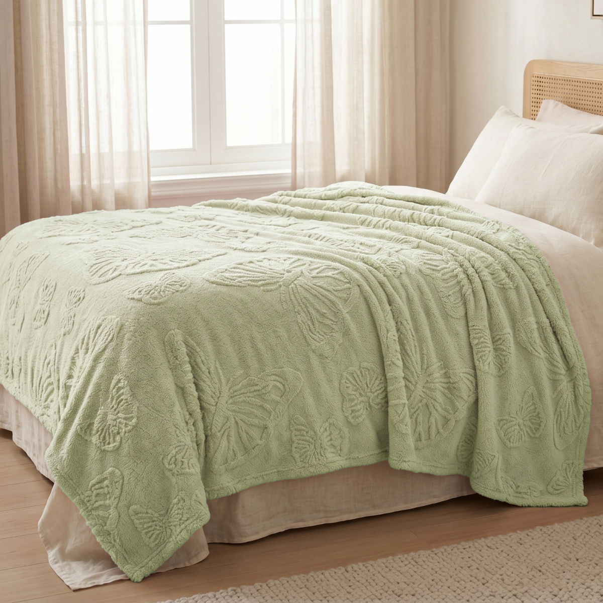 Manta Solteirão Casal 240 Gramas 1,80m x 2,40m Jacquard C/ Sherpa Velvet Borboletas - Verde